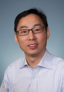 Owen Peng headshot